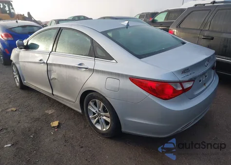 2013 Hyundai Sonata Gls z USA, uszkodzony, nr VIN 5NPEB4AC8DH650929